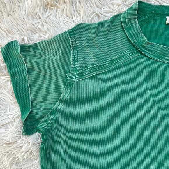 ๐HP๐ Zenana Ribbed Garment Washed Top ๐ Kelly Green - Picture 6 of 12